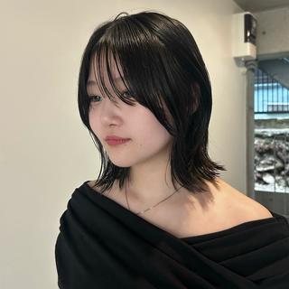 ミディアム suzuno / 原宿のヘアスタイル
