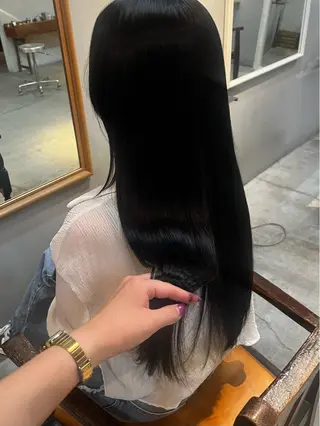 ロング カラー room3小出 奈央子のヘアスタイル