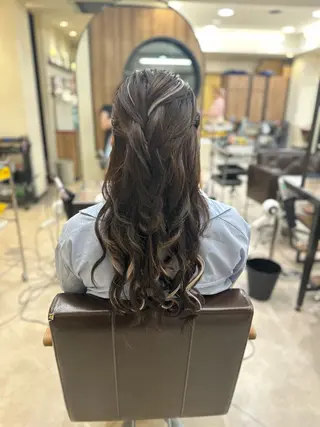 ロング ヘアアレンジ 山本 かおりのヘアスタイル
