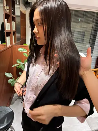 セミロング カラー ヘアアレンジ 💟Opus // Mizuki🐕のヘアスタイル