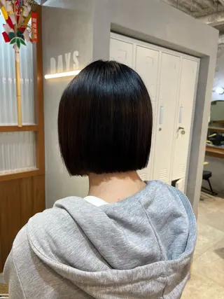 ショート EIGHT 濱田響のヘアスタイル
