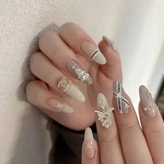 ネイル Queens ひなのネイルデザイン