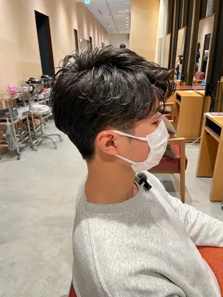 メンズ 箭内葉月/メンズ👔 ワンカールパーマのヘアスタイル