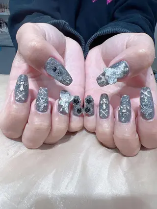 ネイル Queen‘s なんのネイルデザイン