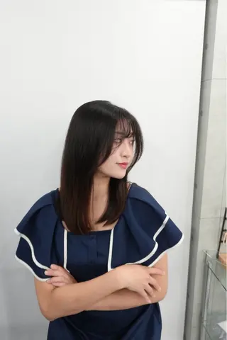 セミロング カラー Endearing 🌟銀座のヘアスタイル