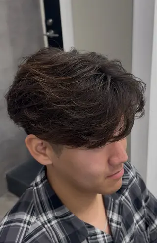 パーマ メンズ メンズヘア カット、パーマ特化のヘアスタイル