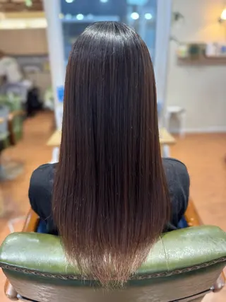 セミロング KATSUTA MASAHIROのヘアスタイル