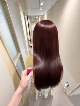 ロング カラー レイヤーパーマ🤍 Reiのヘアスタイル