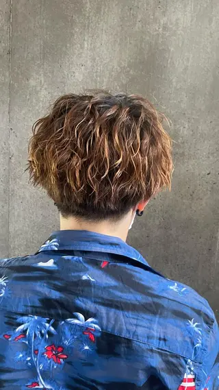 パーマ メンズ もりたみかこ 美容師お休み中のヘアスタイル