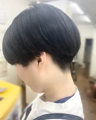 ショート アダニヤ ナツキのヘアスタイル