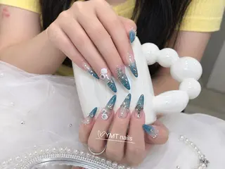 ネイル YMT__ Nailsのネイルデザイン