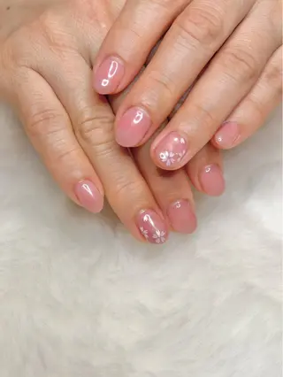 ネイル Lily nailのネイルデザイン