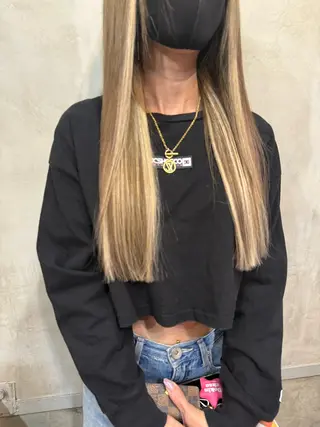 ロング 菱沼 侑香のヘアスタイル