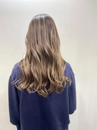 ロング カラー レイヤーカット 赤み消し　店長/大和のヘアスタイル
