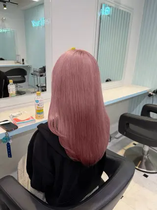 セミロング カラー ブリーチカラー 🩵MIZUKIのヘアスタイル