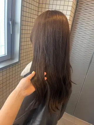 カラー koikiナチュラル オリーブカラー🦙のヘアスタイル