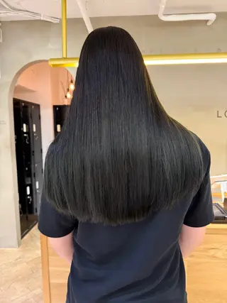 ロング 透明感カラー ミント🤍エリコのヘアスタイル