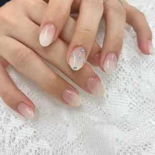 ネイル _white 上本町店のネイルデザイン