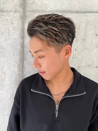 ショート メンズ 亀井隆汰/メンズ専門 パーマ/フェード可のヘアスタイル