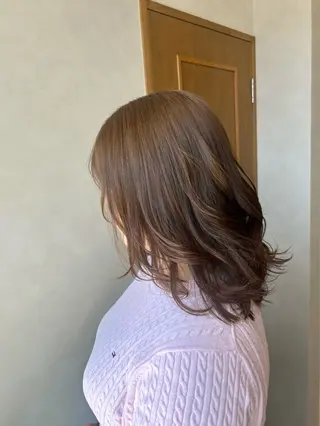 ミディアム 大城 かえでのヘアスタイル
