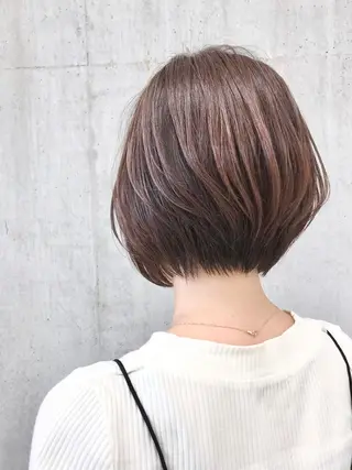 ショート カラー 🎀Yuuブリーチ なし透明感カラー🎀のヘアスタイル