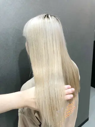 ロング 韓国風/ハイトーン sherryのヘアスタイル