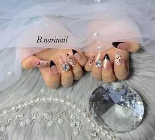 ネイル b.nari nailのネイルデザイン