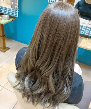 カラー くらかず あやねのヘアスタイル