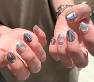 ショート カラー キッズ 2DY NAIL SALONのネイルデザイン