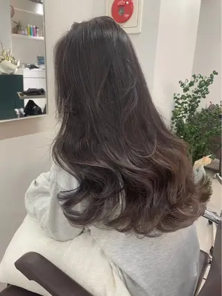 ロング カラー rina🤍 似合わせ透け感カラーのヘアスタイル