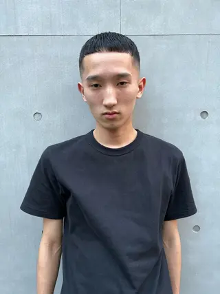 ショート メンズ専門ブリー チカラー⚡️リュウジのヘアスタイル