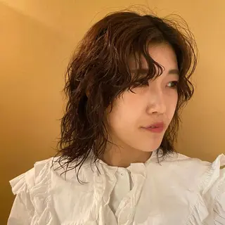 ミディアム Yuki☺︎パーマ レイヤーカットのヘアスタイル