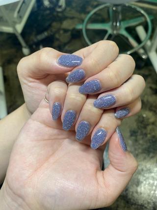 ネイル ♱˖⁺ 𝒎𝒐𝒑𝒊 ⁺のネイルデザイン