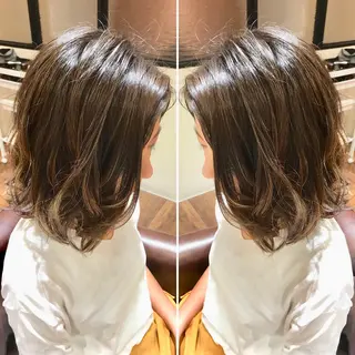 ショート カラー 秋田 亜由美のヘアスタイル