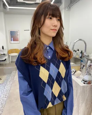 ロング カラー 暖色カラー hinaka.のヘアスタイル