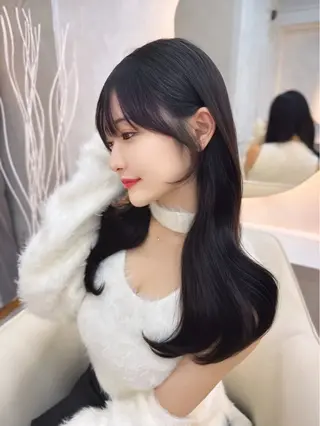 カラー 🫧yumena🫧 艶カラー特化🖤大宮のヘアスタイル