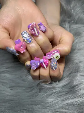 ミディアム ネイル yukina nailのネイルデザイン