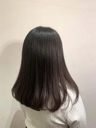 セミロング 小西 美帆のヘアスタイル