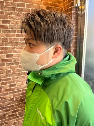 ショート カラー パーマ ヘアアレンジ メンズ ネイル マツエク・マツパ アイブロウ 久木原 ゆりのヘアスタイル