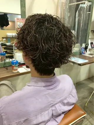 ショート パーマ 星野 光汰のヘアスタイル