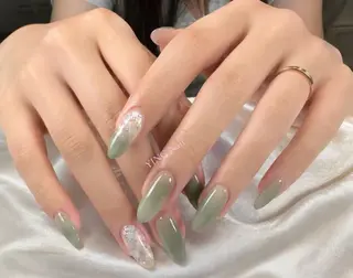 ネイル YING Nail🐶のネイルデザイン