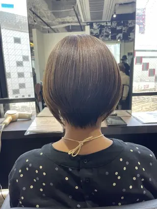 ショート カラー TheEctilo 江坂Yoshimi✨のヘアスタイル