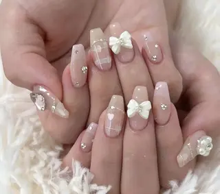ネイル Floria キキのネイルデザイン