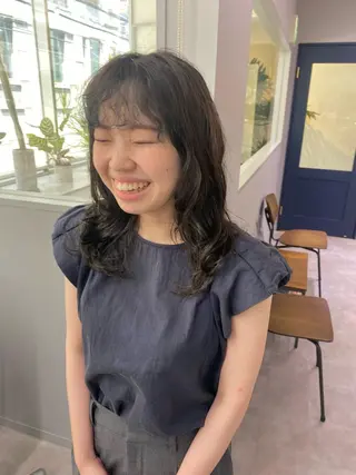 セミロング カラー きよはらちさき🍑 柔らかカラー🌱🫧のヘアスタイル