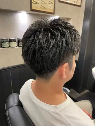 ショート メンズ SAKI SAKIのヘアスタイル