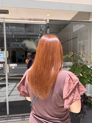 カラー 西村 優那のヘアスタイル