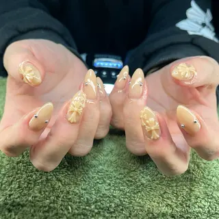 ネイル MHR nailのネイルデザイン