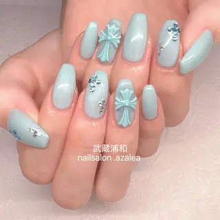 ネイル R inのネイルデザイン