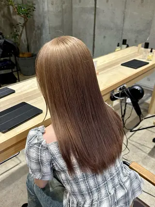 ロング HIROKI /艶カラー/カットのヘアスタイル