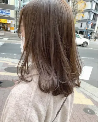 ミディアム カラー 樫原裕二/似合わせ カット/透明感カラーのヘアスタイル